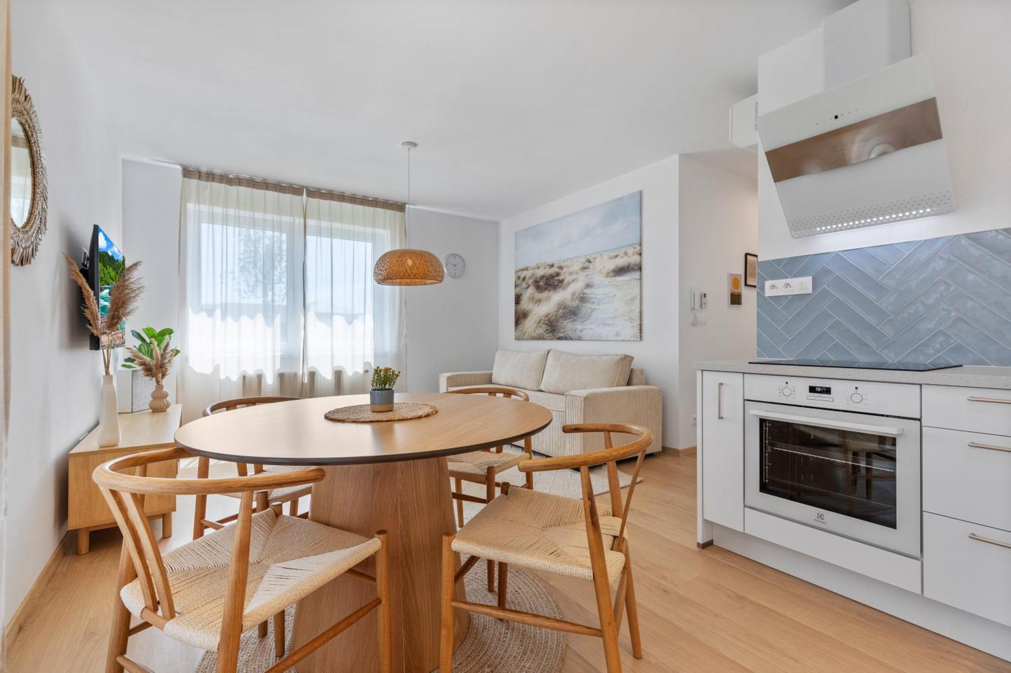 Boho Apt W Jacuzzi, Grill & Garden مودرا المظهر الخارجي الصورة